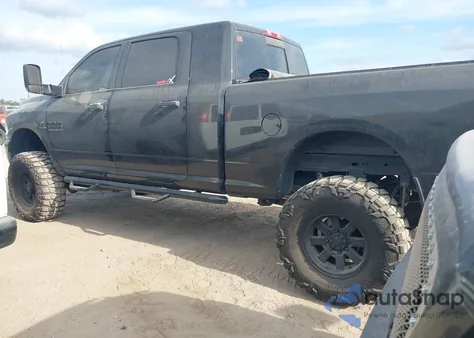 2015 Ram 2500 Lone Star z USA, uszkodzony, nr VIN 3C6UR5ML6FG662072